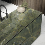 S010ar-um-verde-karzai-luc-300150-amb70-part1-kitchen